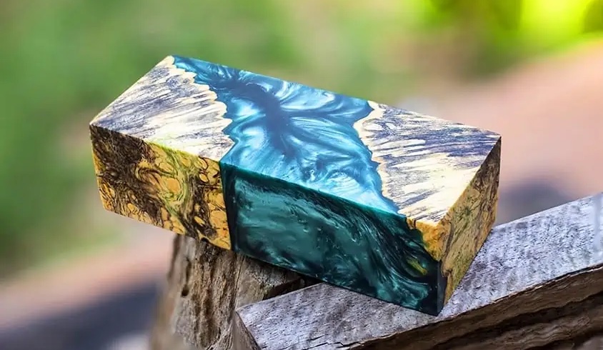 Resin and Wood Make a Fantastic Combination